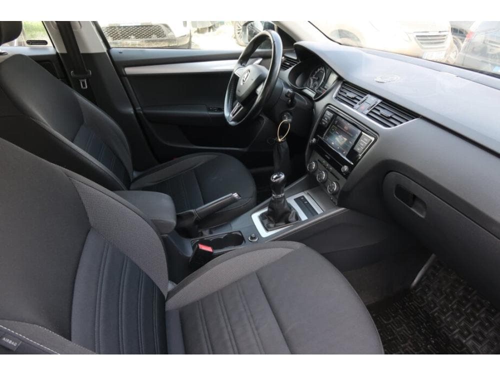 2017 Škoda OCTAVIA - 17