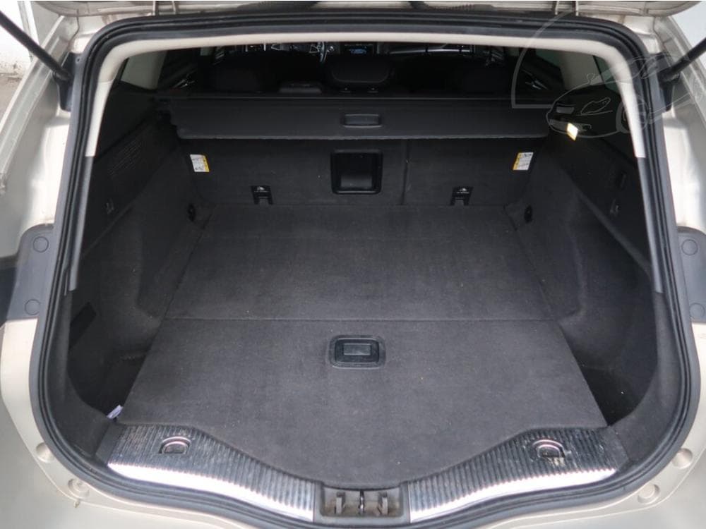 2015 Ford MONDEO - 27