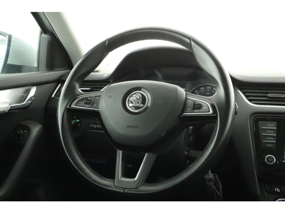 2016 Škoda OCTAVIA - 25