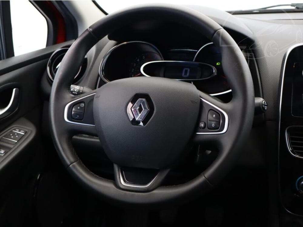 2017 Renault CLIO - 25