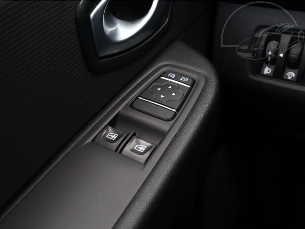 2017 Renault CLIO - 27