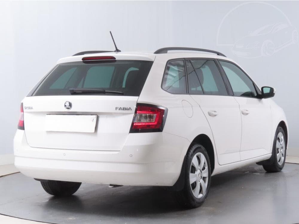 2017 Škoda FABIA - 9
