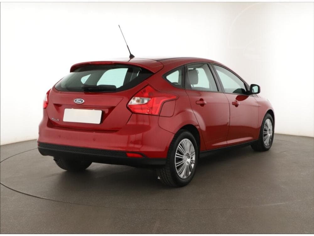 2012 Ford FOCUS - 9