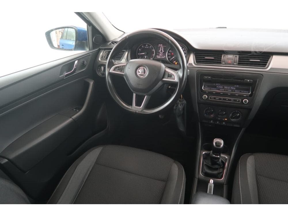 2015 Škoda RAPID - 13