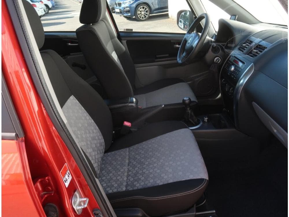 2012 Suzuki SX4 - 17