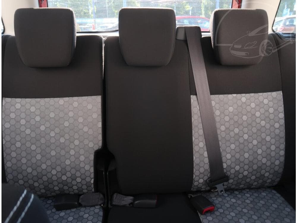 2012 Suzuki SX4 - 19