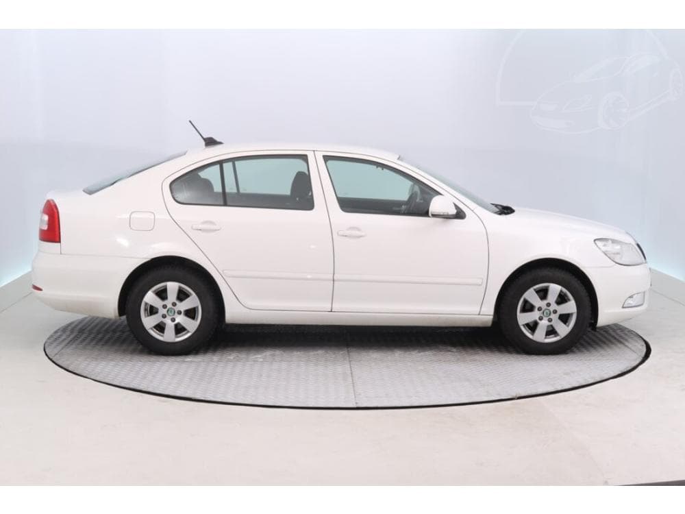 2011 Škoda OCTAVIA - 11