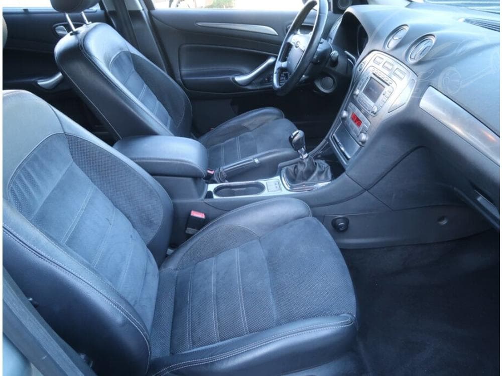2009 Ford MONDEO - 17