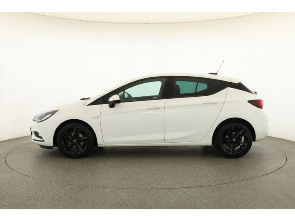 2017 Opel ASTRA - 5