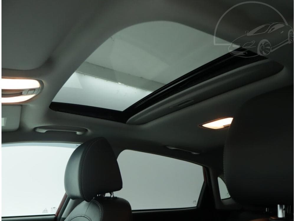 2018 Hyundai KONA - 15