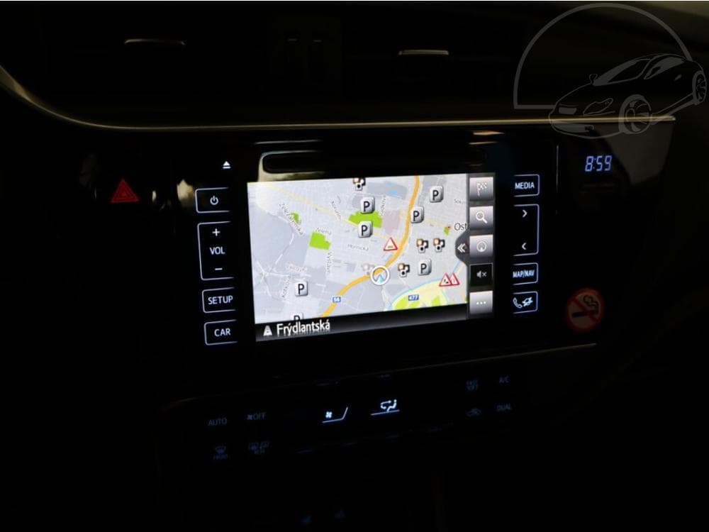 2017 Toyota COROLLA - 11