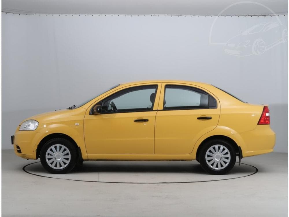 2010 Chevrolet AVEO - 5