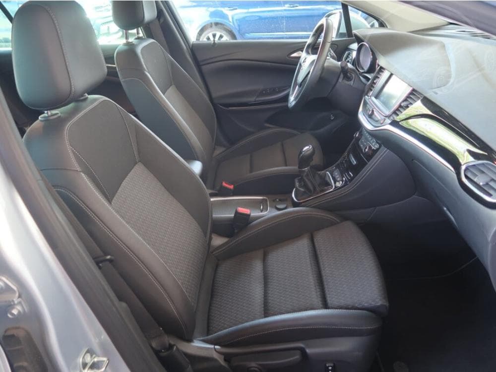 2016 Opel ASTRA - 17