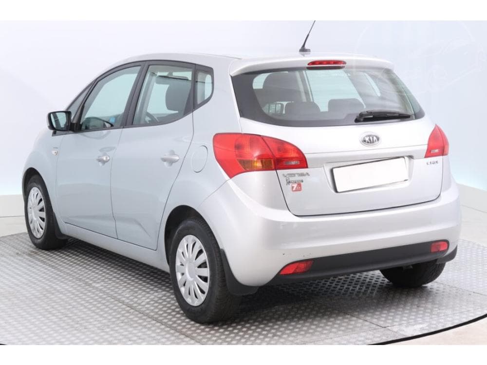 2010 Kia VENGA - 4