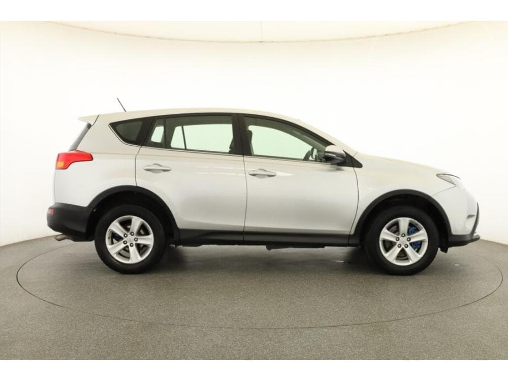 2014 Toyota RAV4 - 6