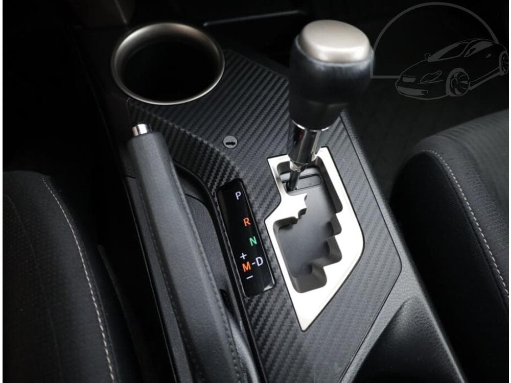 2014 Toyota RAV4 - 13