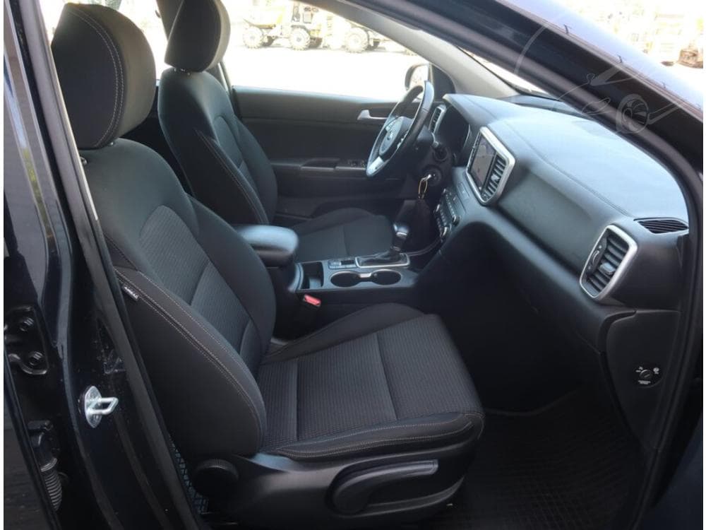 2021 Kia SPORTAGE - 9