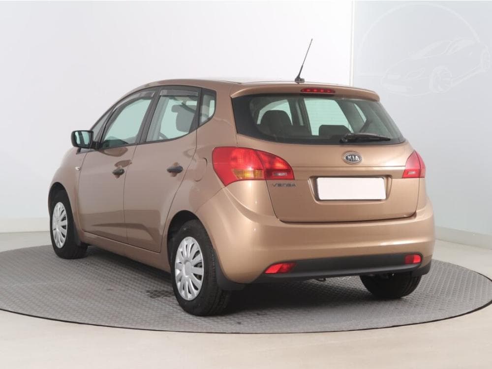 2011 Kia VENGA - 4