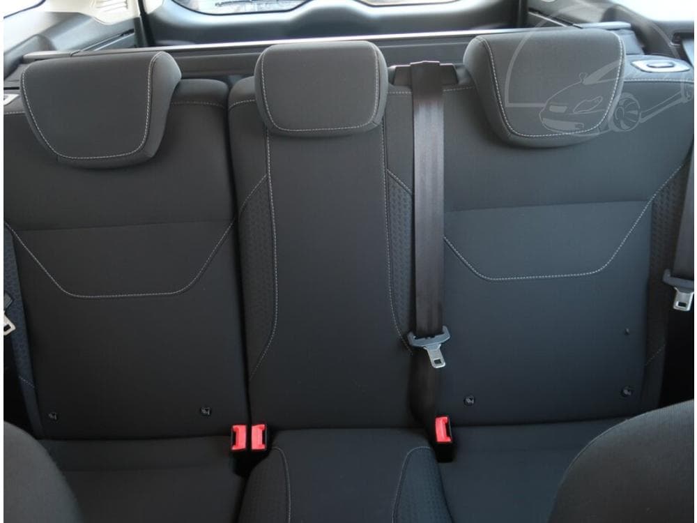 2016 Ford FOCUS - 19