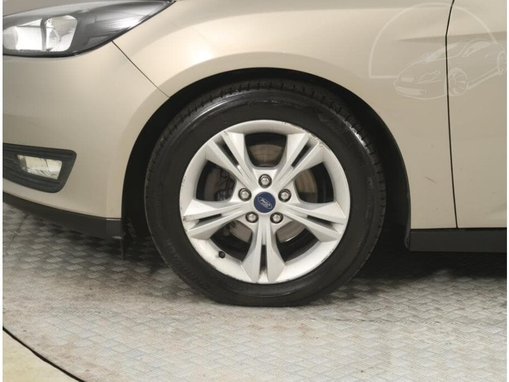 2016 Ford FOCUS - 27