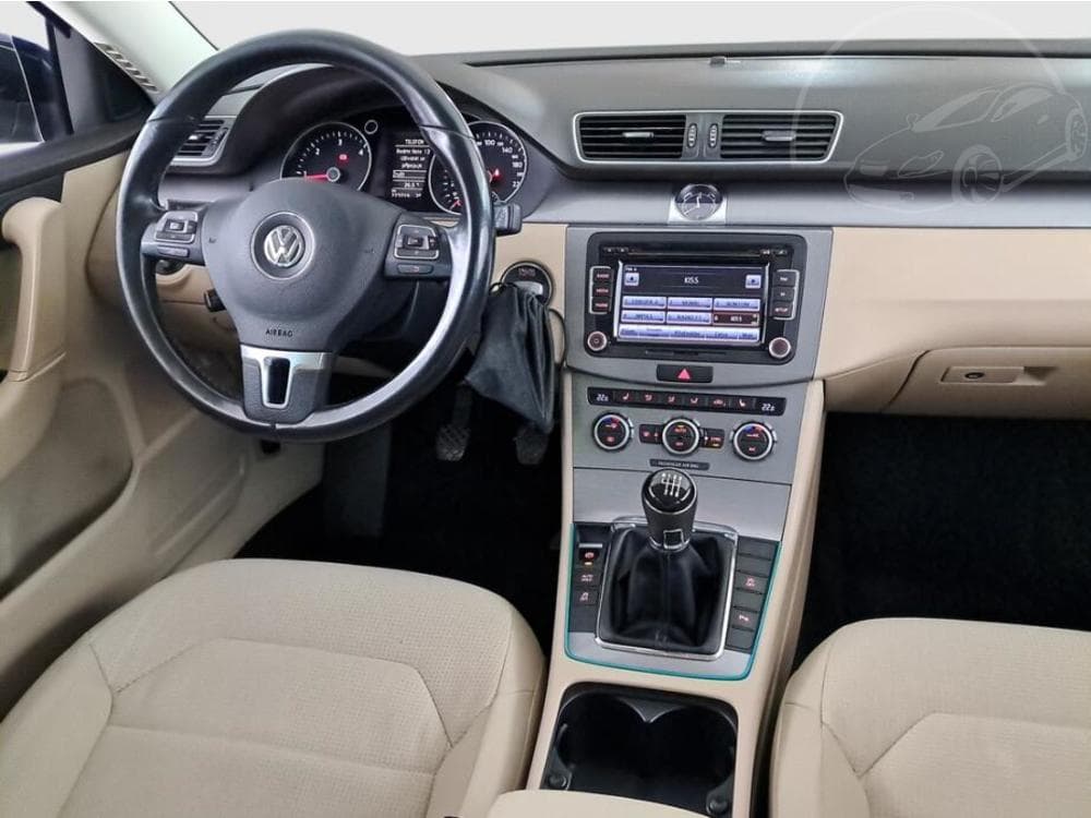2014 Volkswagen PASSAT - 13