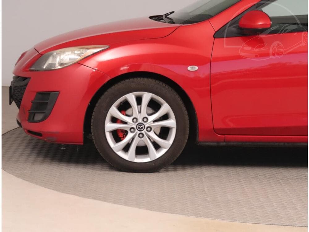 2010 Mazda 3 - 27