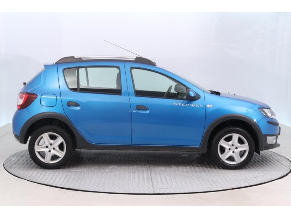 2016 Dacia SANDERO - 11
