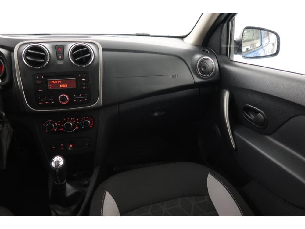 2016 Dacia SANDERO - 15