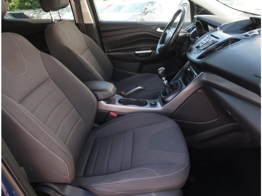 2015 Ford KUGA - 17