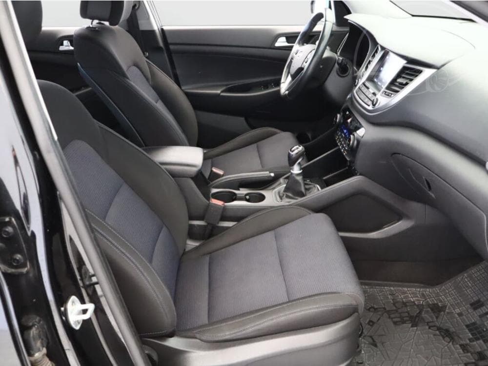 2016 Hyundai TUCSON - 7