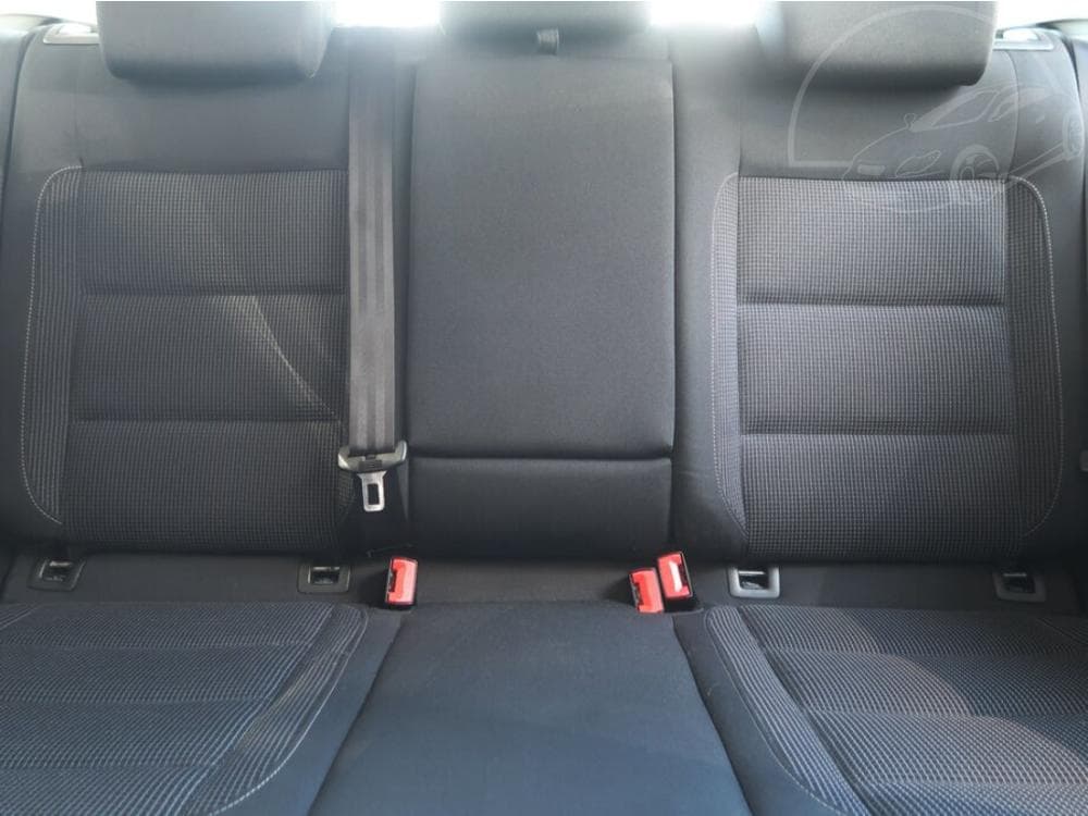 2009 Volkswagen GOLF - 10