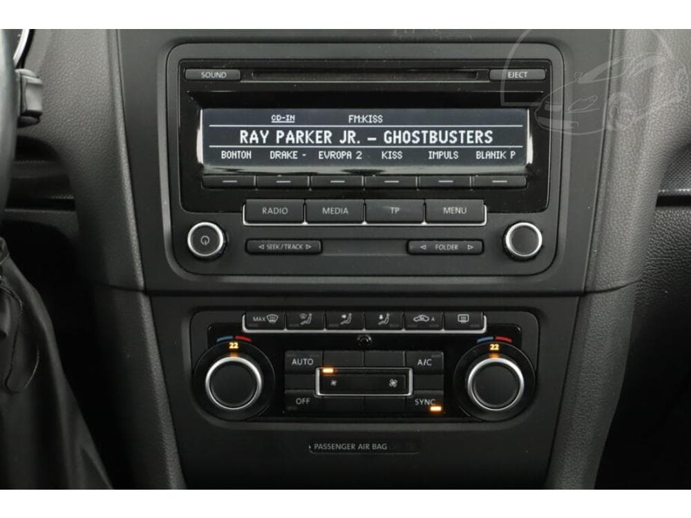 2012 Volkswagen GOLF - 9