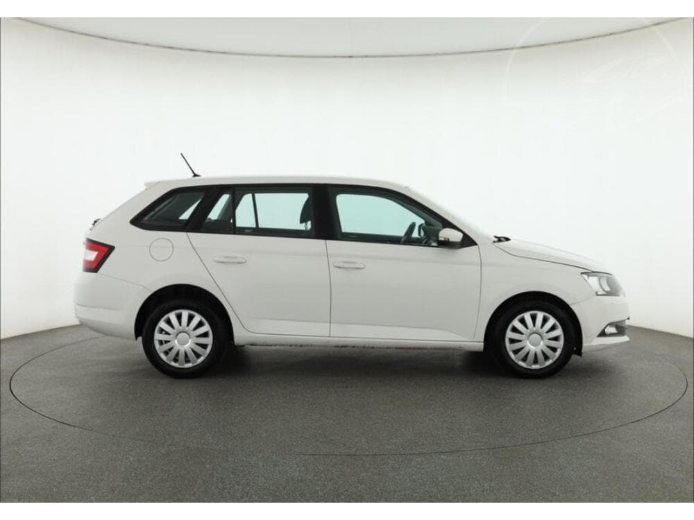 2016 Škoda FABIA - 6