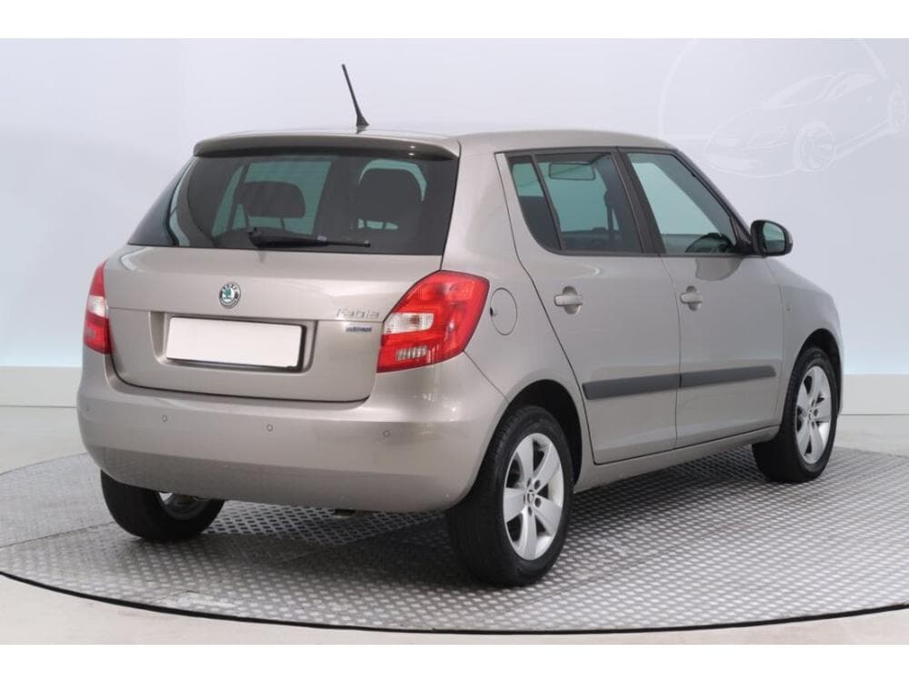 2011 Škoda FABIA - 5