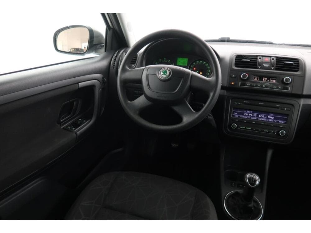 2011 Škoda FABIA - 7
