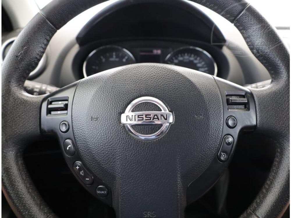 2013 Nissan QASHQAI - 8