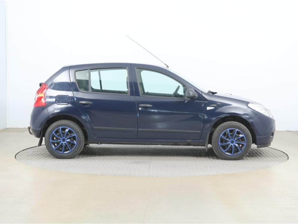 2012 Dacia SANDERO - 11