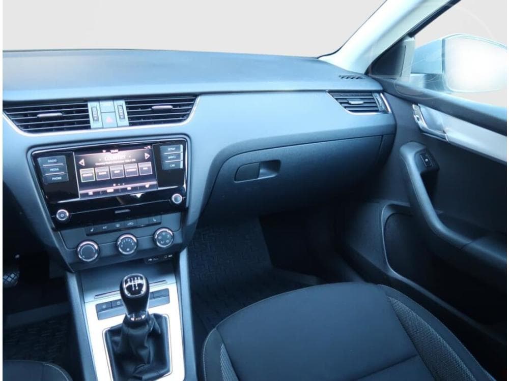 2017 Škoda OCTAVIA - 8