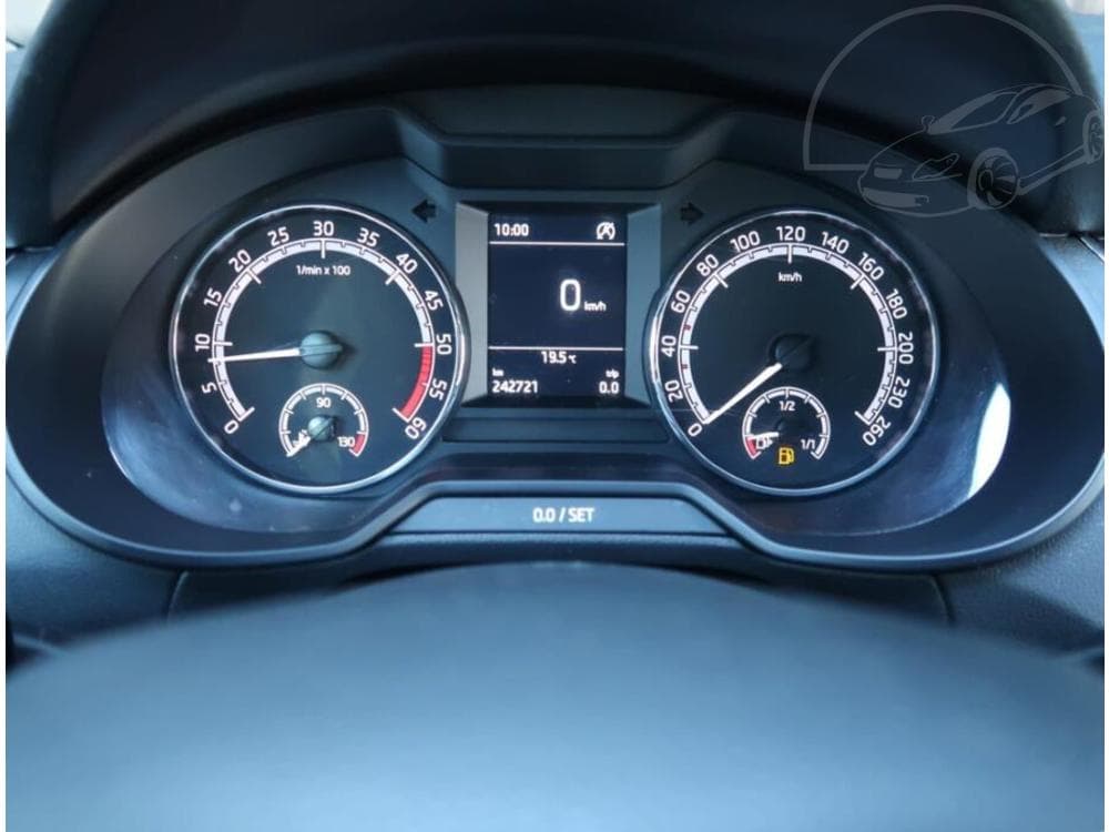 2017 Škoda OCTAVIA - 11
