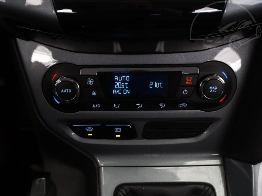 2011 Ford FOCUS - 27
