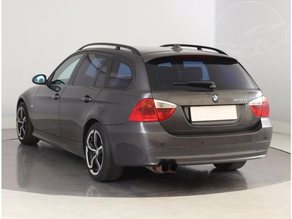 2005 BMW 3-SERIES - 4