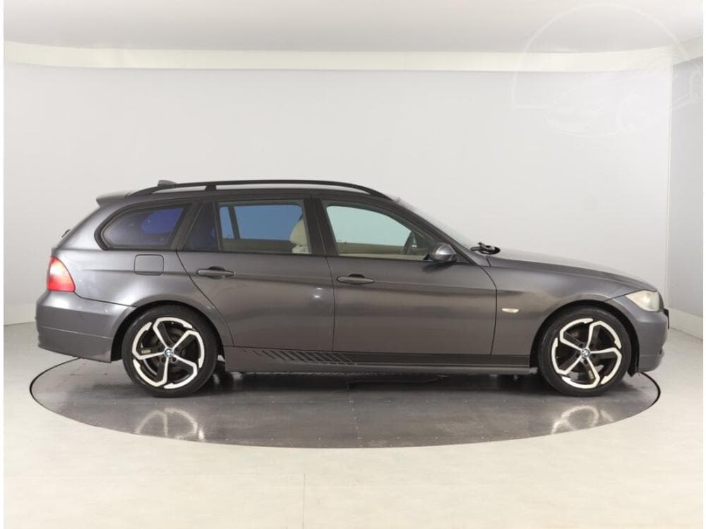 2005 BMW 3-SERIES - 6