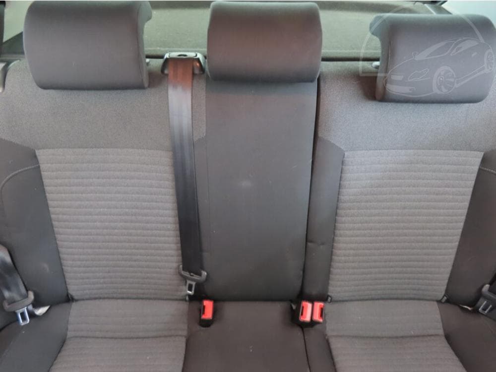 2013 Volkswagen POLO - 10