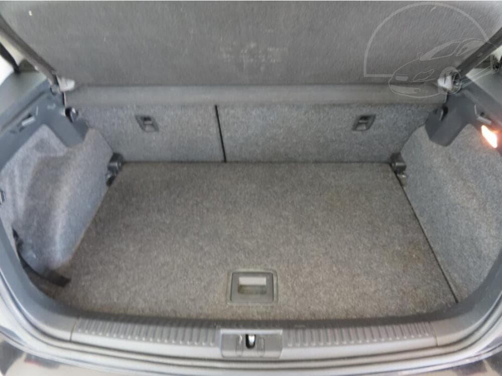 2013 Volkswagen POLO - 12