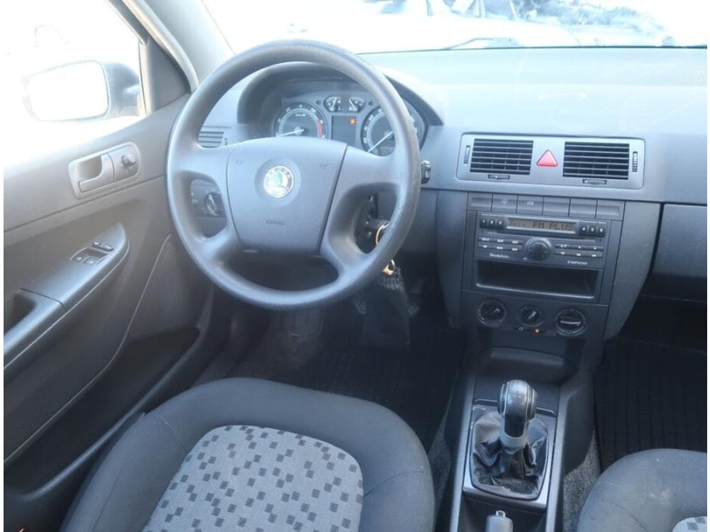 2008 Škoda FABIA - 13