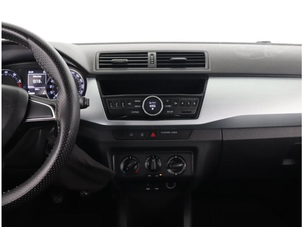 2015 Škoda FABIA - 23