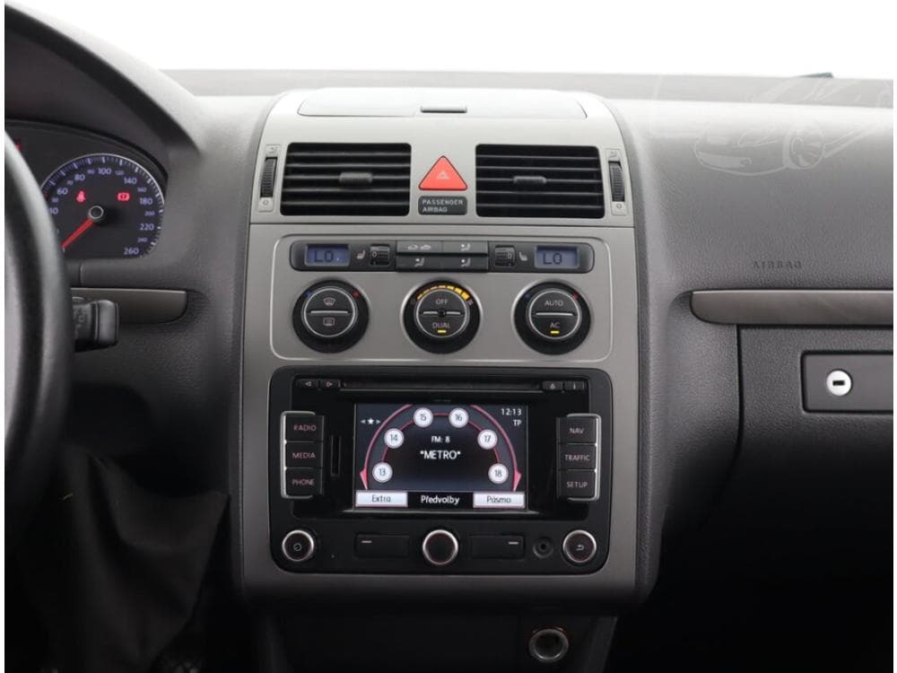 2010 Volkswagen TOURAN - 34