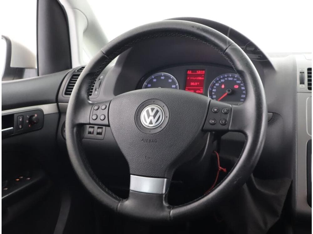 2010 Volkswagen TOURAN - 40