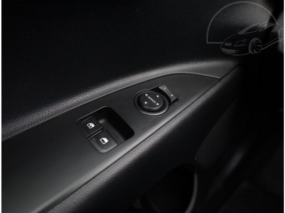 2022 Kia RIO - 25