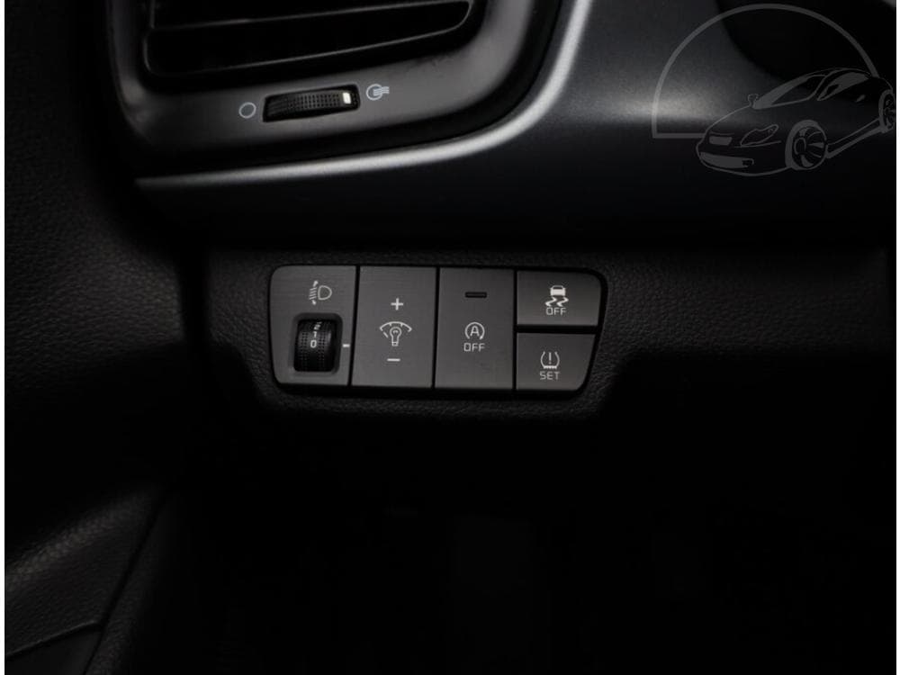 2022 Kia RIO - 27